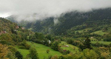 Cerattepe’de yol genişletmek için 2 bin metreküplük kesim ihalesi