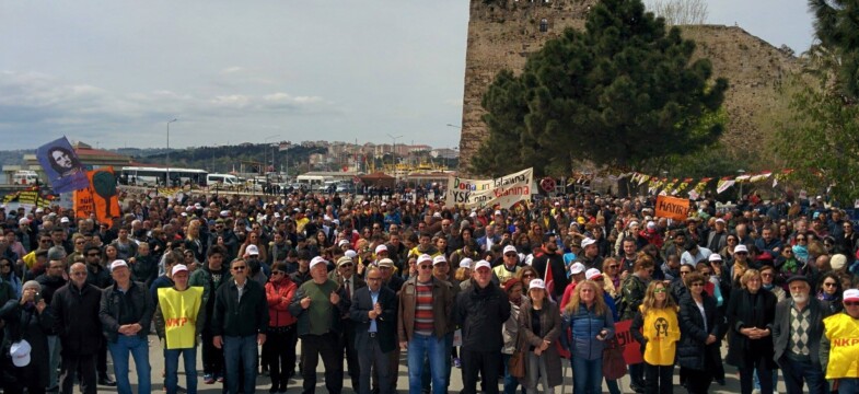 Nükleer Santral Karşıtı Platform’un Çağrısıyla Sinop’ta ‘Nükleere Hayır’ Mitingi Yapıldı
