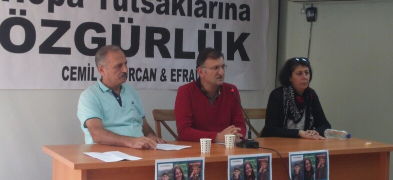 Hopa Dayanışması: Bu resme iyi bakın, yarın utanacaksınız!