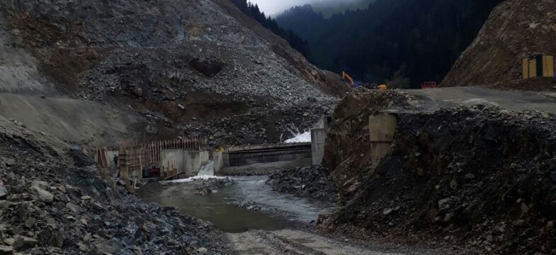 Validen HES savunması