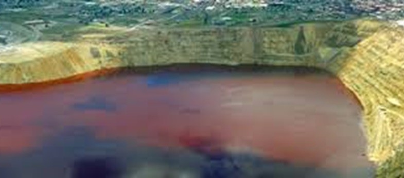 Maden işletmeleri atığını doğaya bırakıyor