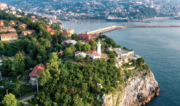 Bilal Erdoğan’ın vakfına Fener isyanı: Talana izin yok