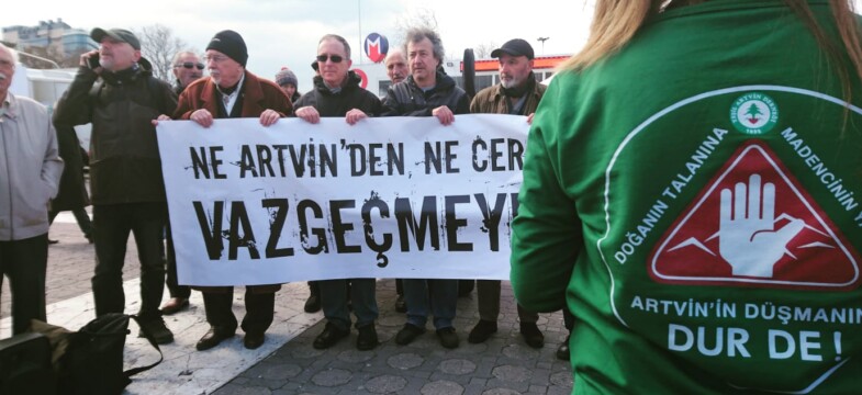 Cerattepe Direnişi’ne yapılan saldırının yıldönümünde eylem: “Mücadeleden vazgeçmeyeceğiz”