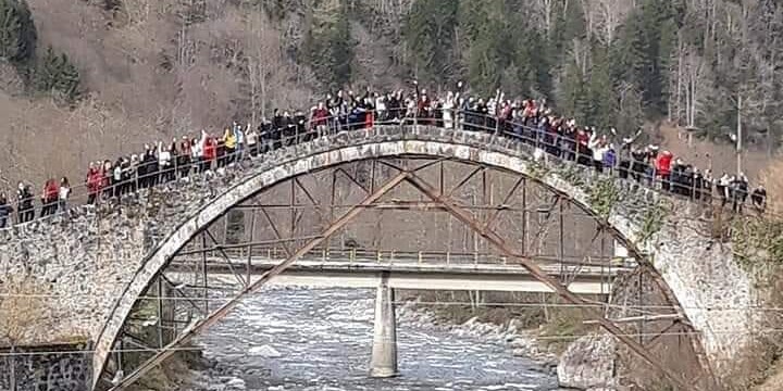 Fırtına Vadisi Çinçiva köprüsü çökme tehlikesi altında