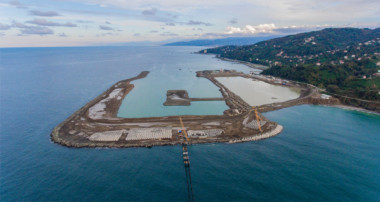 Denize 20,5 Milyon Ton Taş Döküldü