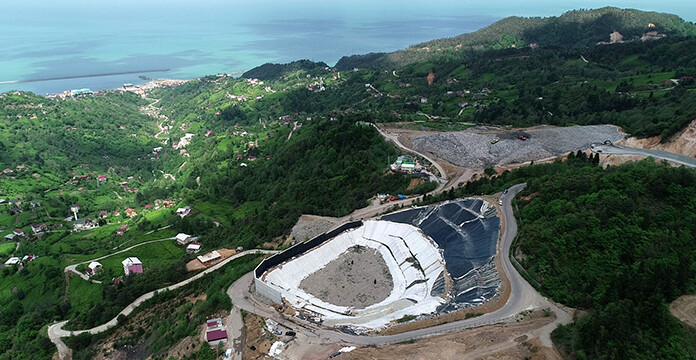 Çamburnu Ormanları yakınındaki çöp depolama alanı için suç duyurusu