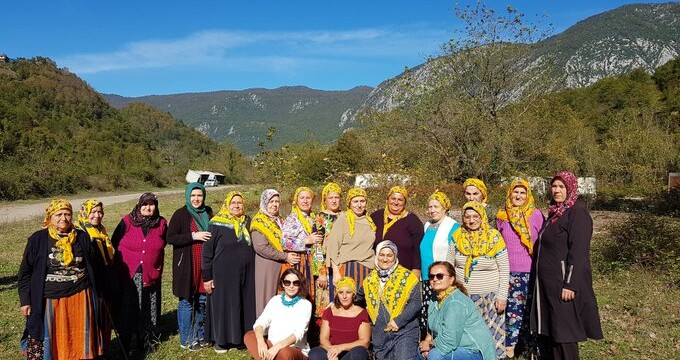 Sarı yazmalı direniş sürüyor