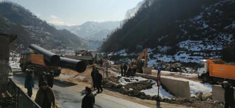 Rize Güneysu’da hukuksuz HES inşaatı tam gaz devam ediyor