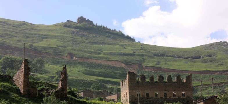 Santa Harabeleri Kaçak Kazılarla Talan Ediliyor