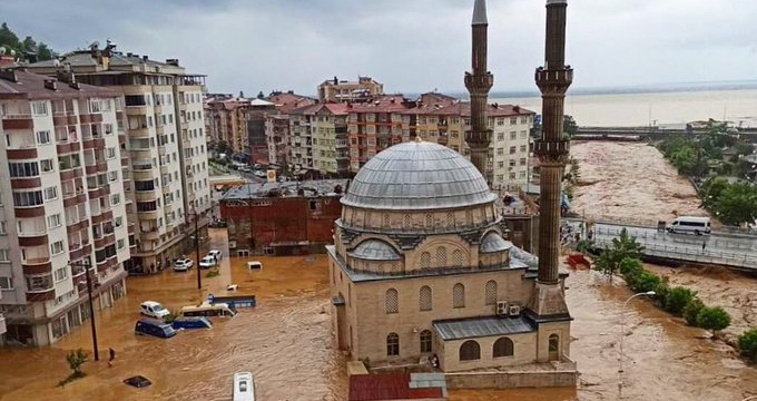 DOĞU KARADENİZ’DEKİ SEL VE HEYELANLAR