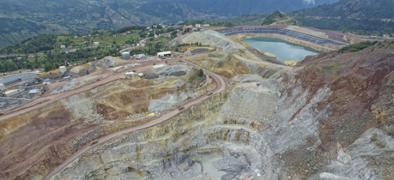 Murgul’da içme suyuna kimyasal karıştı: Atık barajında sızıntı korkusu