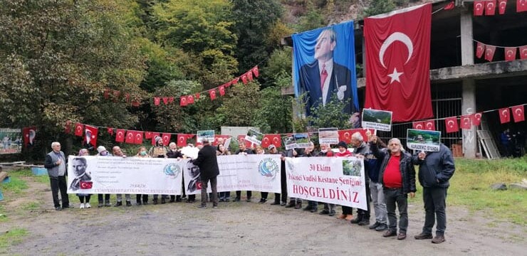 İkizdereliler 29 Ekim’i direniş alanında kutladı