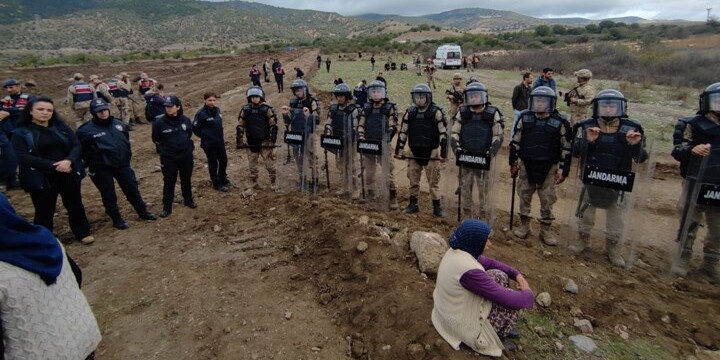Meralarını Korumak İsteyen Çambükü Köylülerine Jandarmadan Sert Müdahale