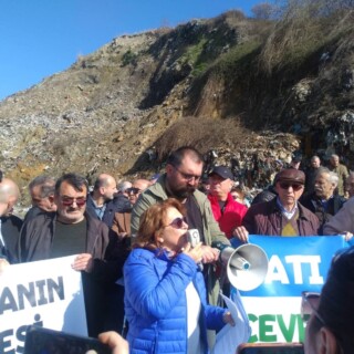 Zonguldak Kozlu’da 30 yılda oluşan çöp dağına karşı eylem